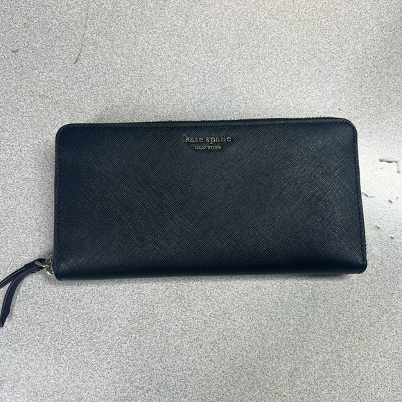 kate spade Handbags - Kate Spade Wallet